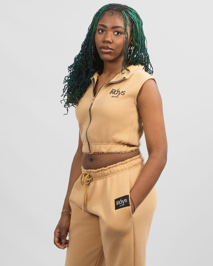 Irays Sleeveless Zip-Up Crop